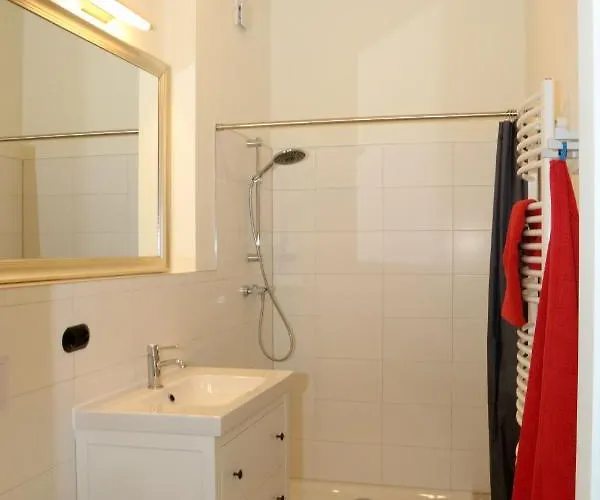 Apartament 9-personen-fewo